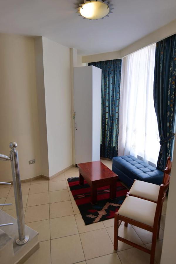Hotel Veli Саранда Екстер'єр фото