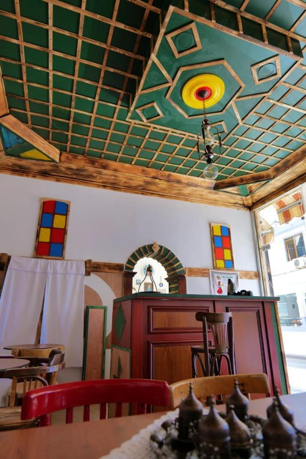Hotel Veli Саранда Екстер'єр фото