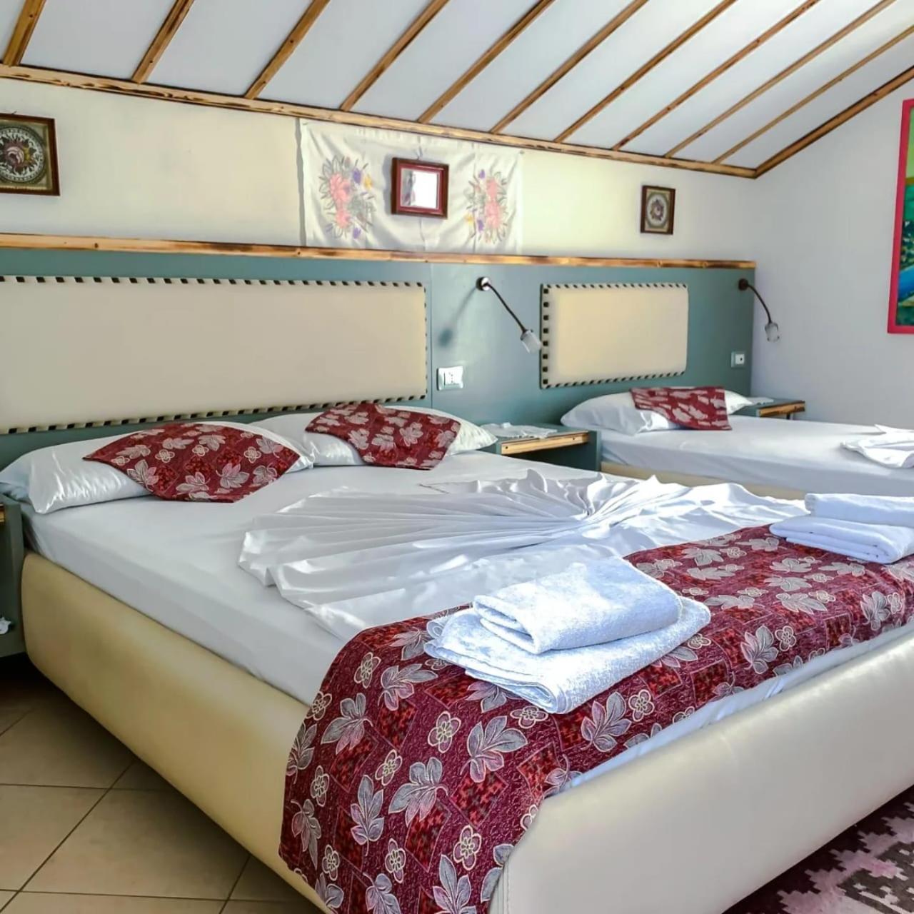 Hotel Veli Саранда Екстер'єр фото