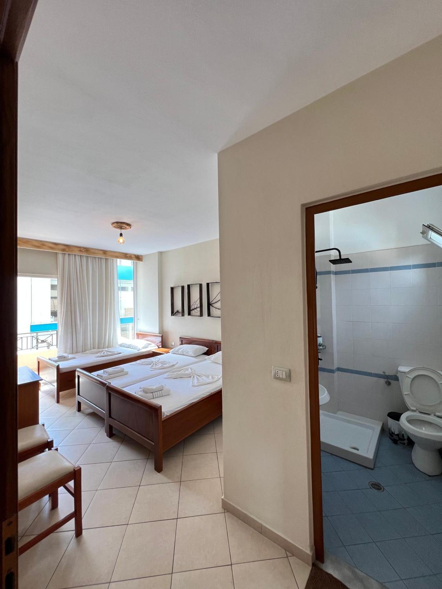 Hotel Veli Саранда Екстер'єр фото